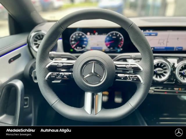 Mercedes-Benz CLA 200 Coupé