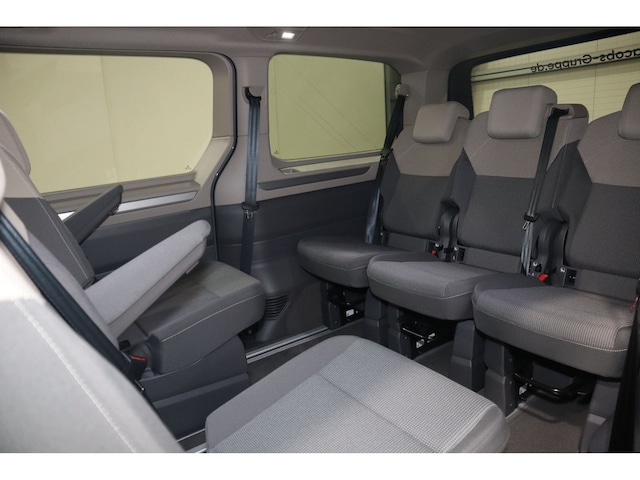 Volkswagen Multivan Life T7