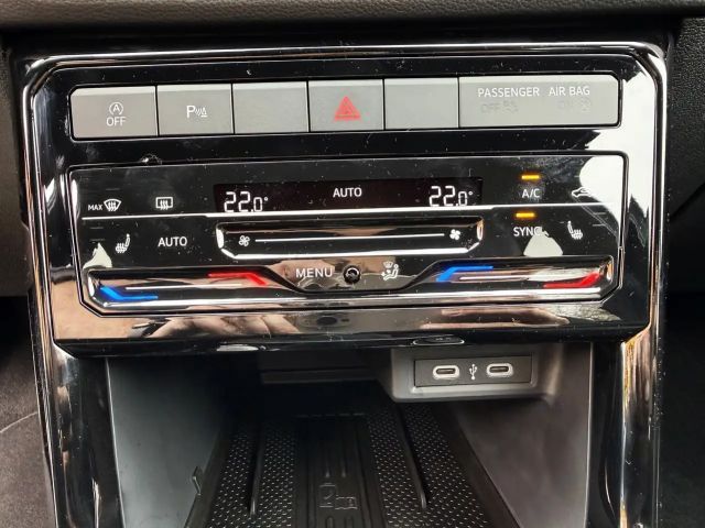 Volkswagen T-Cross 1.5 TSI R-Line