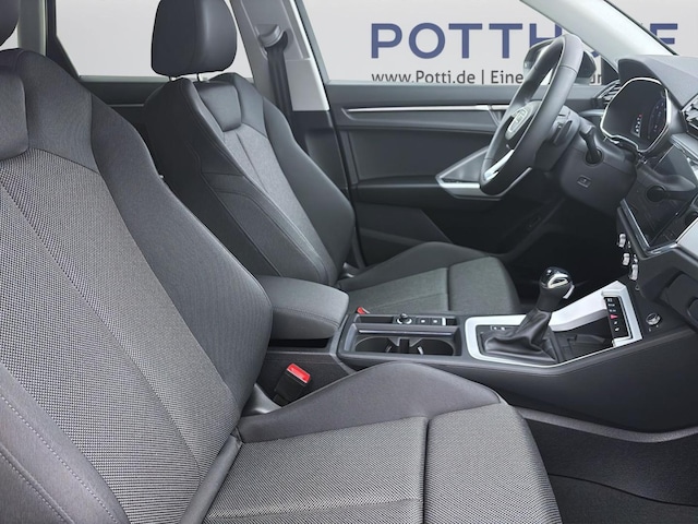 Audi Q3 S-Tronic