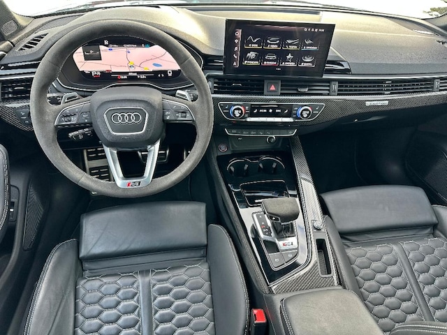 Audi RS4 Avant Quattro