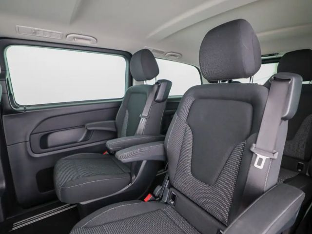 Mercedes-Benz V 220 Limousine Lang V 220 d