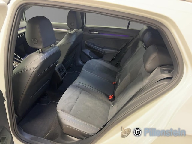 Volkswagen Golf 1.5 eTSI DSG