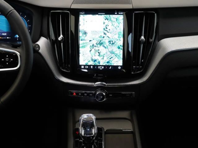 Volvo XC60 AWD Dark Plus