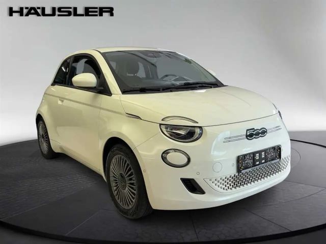 Fiat 500e Neuer 500 Kamera PDC Klimaautomatik Sitzheizung
