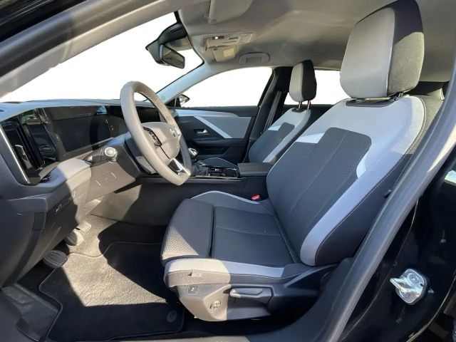 Opel Astra 1.2 Turbo Edition Turbo