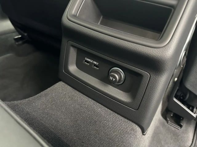 Audi A4 35 TFSI S-Line