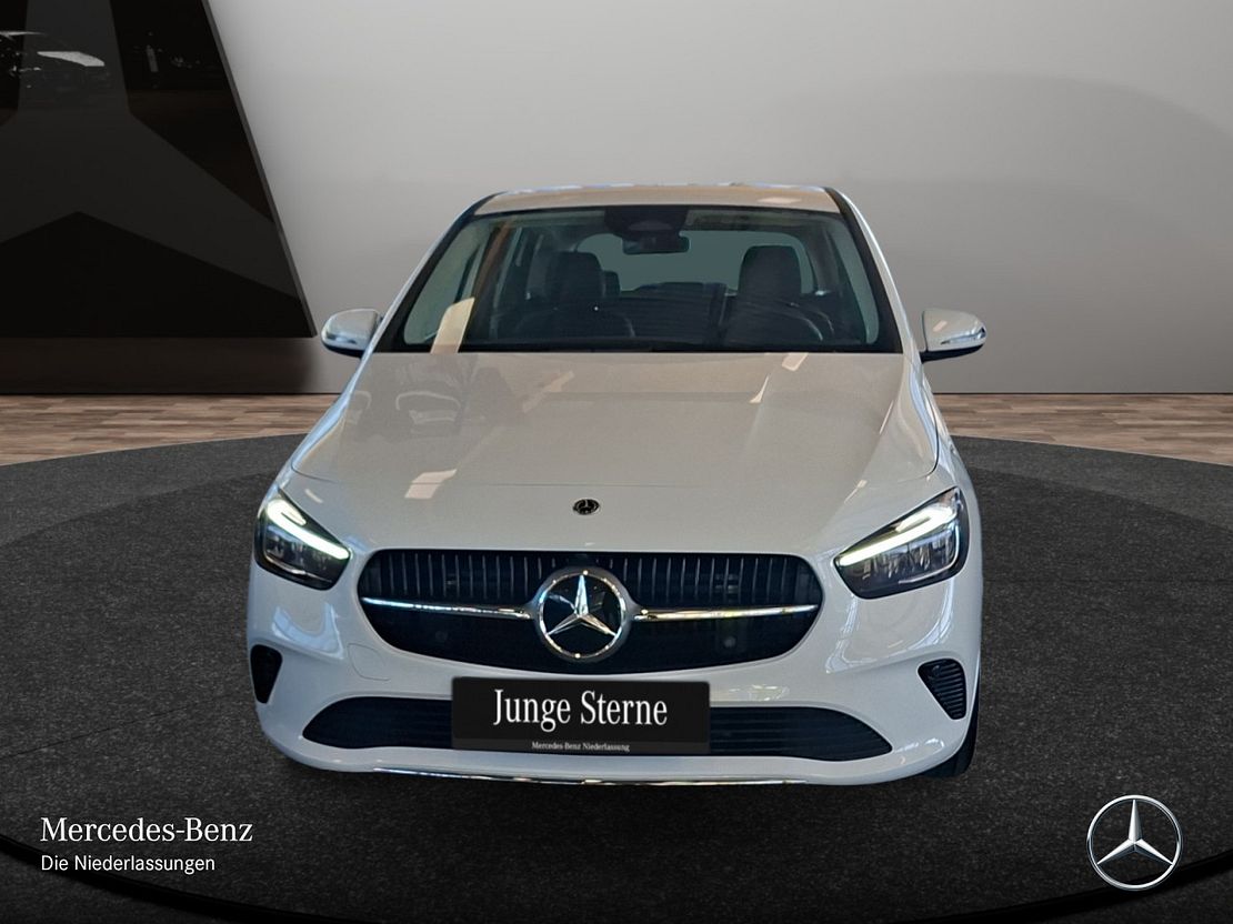 Mercedes-Benz B 200 Sedan