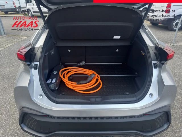 Toyota C-HR Active Plug-in