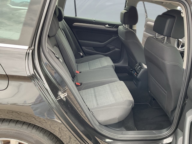 Volkswagen Passat 2.0 TDI Business DSG Variant
