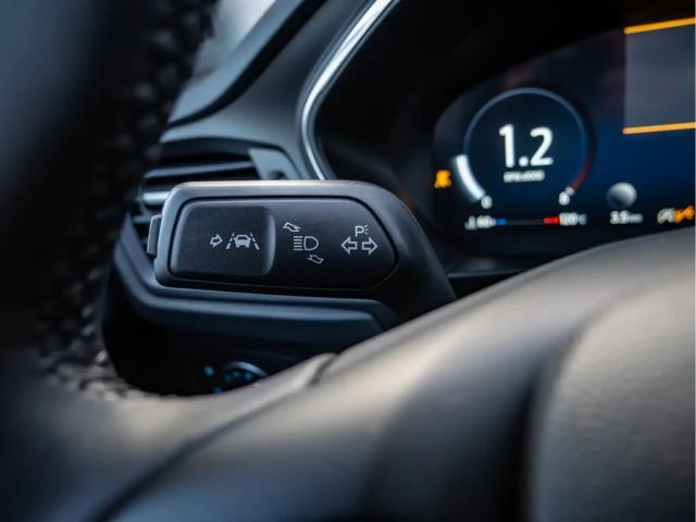 Ford Focus Titanium Wagon