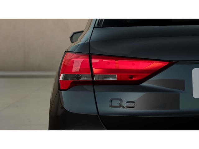 Audi Q3 35 TFSI S-Line S-Tronic