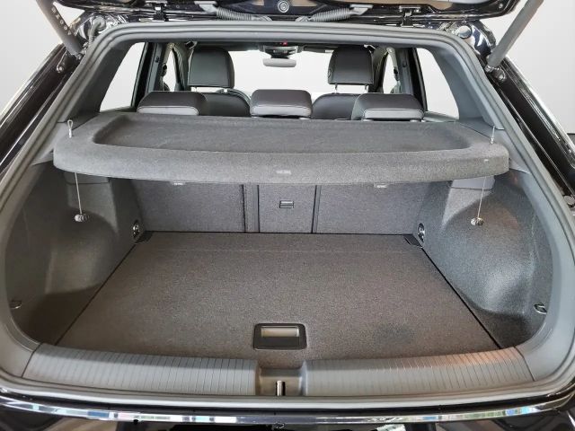 Volkswagen T-Roc 1.5 TSI DSG R-Line