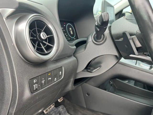 Hyundai Kona 2WD Trend