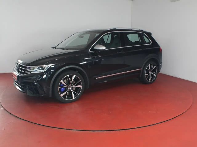 Volkswagen Tiguan 2.0 TSI IQ.Drive