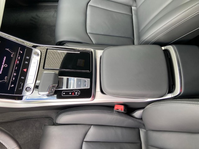 Audi Q7 55 TFSI Quattro S-Line