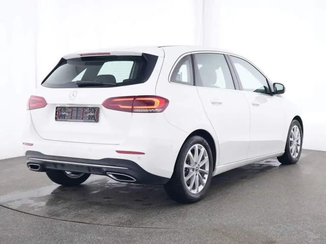 Mercedes-Benz B 200 Progressive