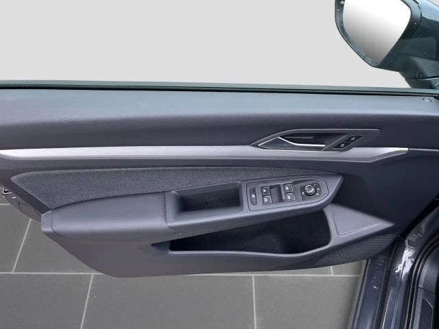 Volkswagen Golf 1.0 TSI Golf VIII Variant