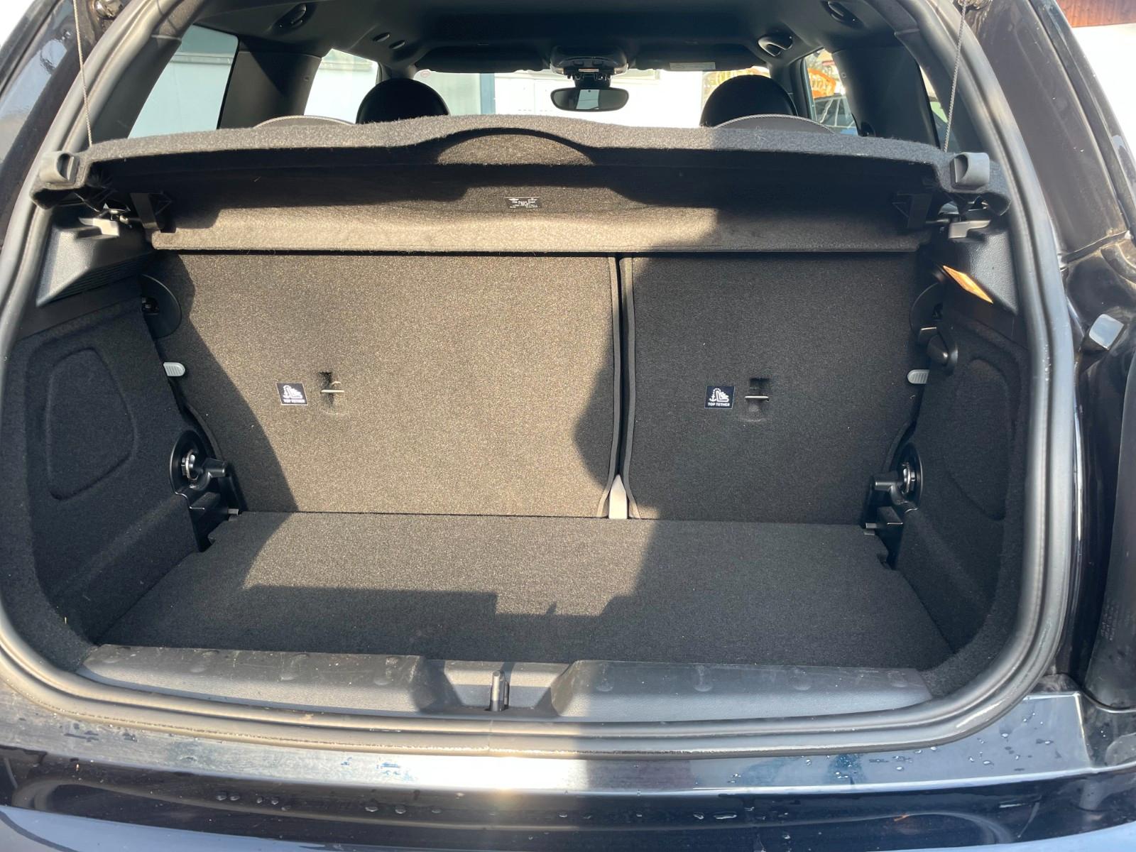 MINI Cooper |Yours Trim|Navi|Apple|Leder|DAB|Kamera|