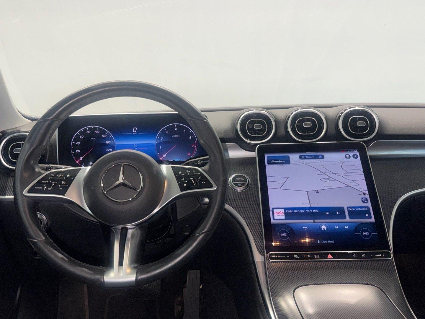 Mercedes-Benz C 200 AVANTGARDE Estate