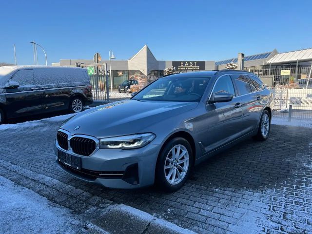 BMW 520 520d 520i Touring xDrive