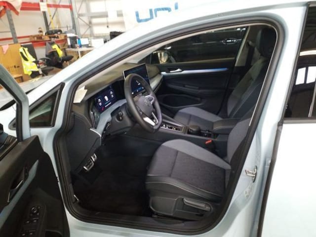 Volkswagen Golf 1.5 eTSI DSG Golf VIII