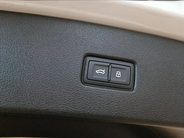 Audi Q5 35 TDI S-Line Sportback