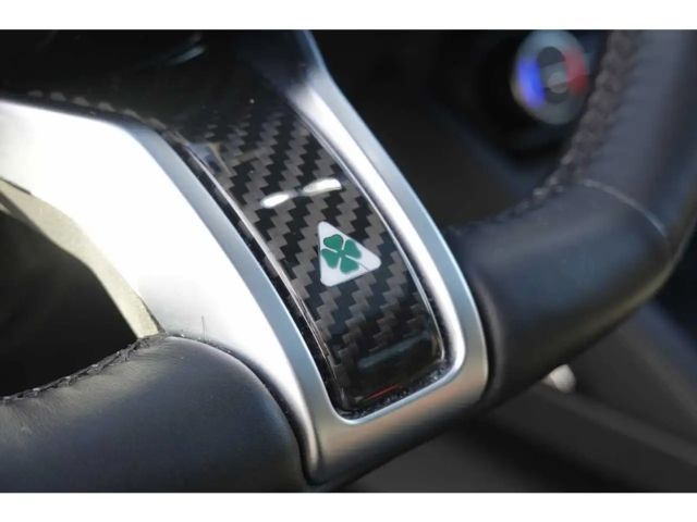 Alfa Romeo Stelvio Q4 Quadrifoglio Turbo