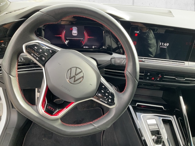 Volkswagen Golf 2.0 TSI Golf VIII