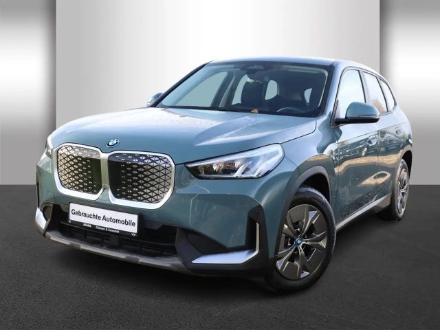 BMW iX1 xDrive30