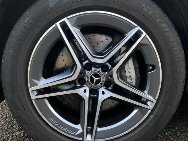 Mercedes-Benz GLC 200 4MATIC AMG Line