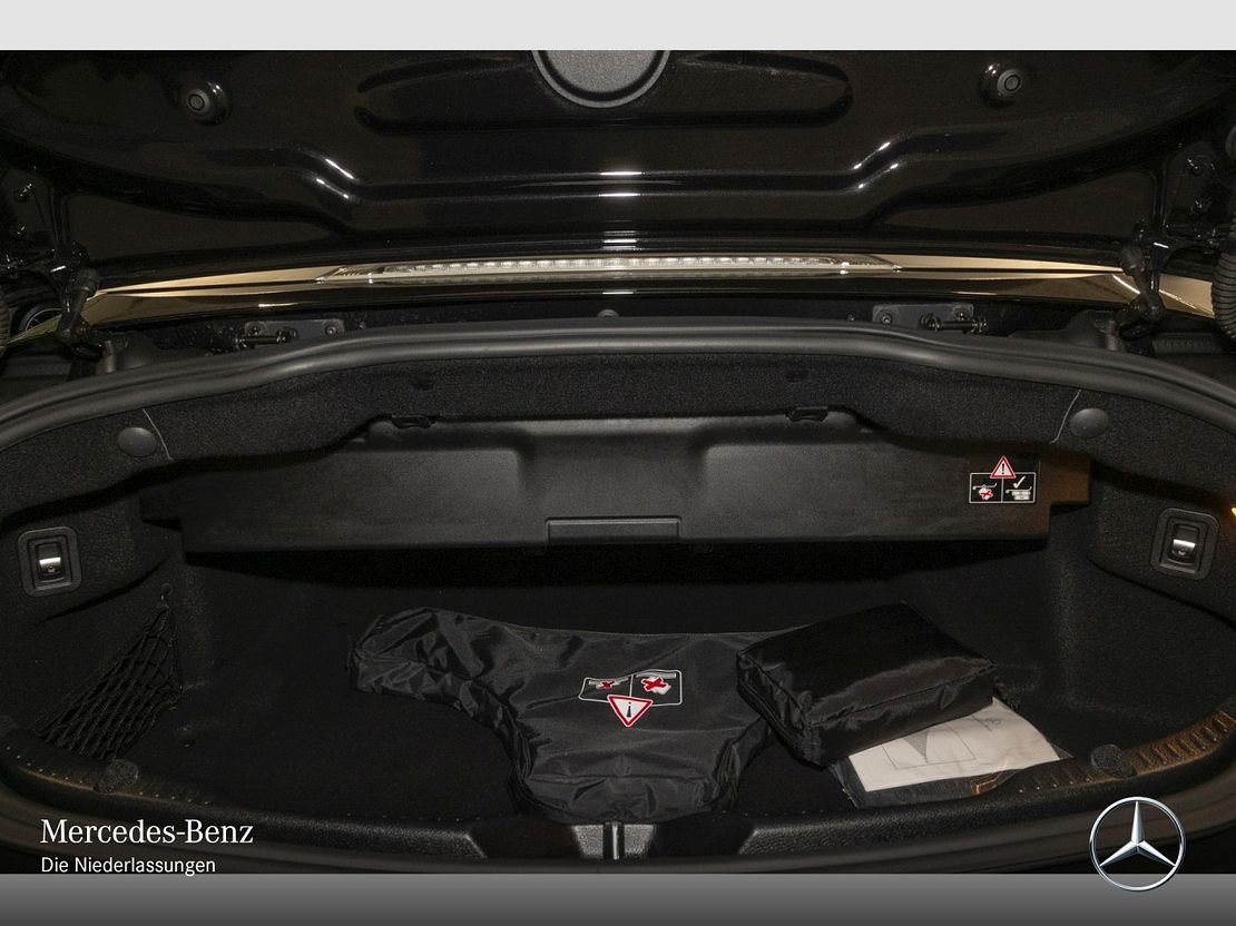 Mercedes-Benz C 200 AMG Line Cabriolet