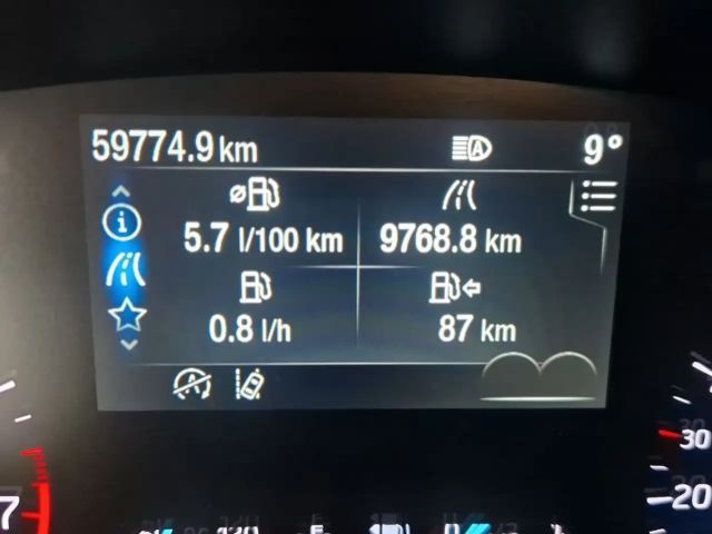 Ford Focus EcoBoost ST Line Style Wagon