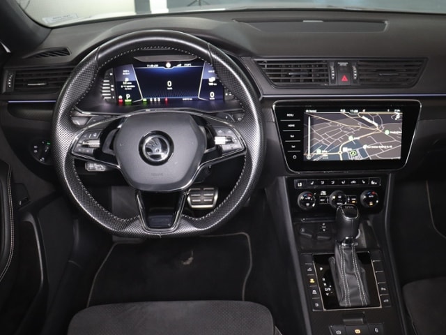 Skoda Superb 1.4 TSI Combi iV