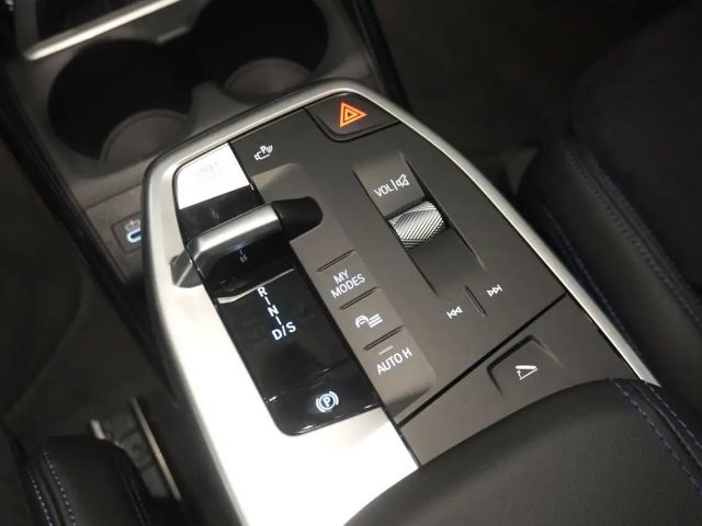 BMW 230 Active Tourer Sedan xDrive