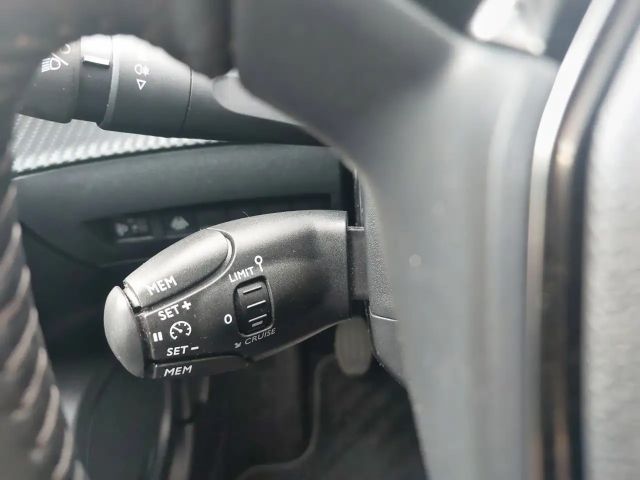 Peugeot 2008 Allure Pack