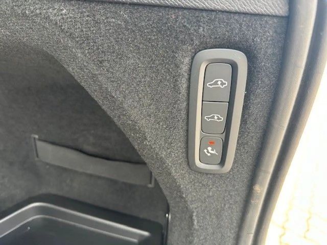 Volvo XC90 AWD Dark Plus Recharge