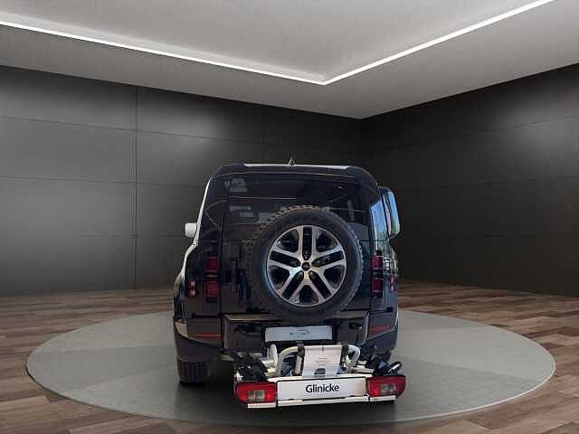 Land Rover Defender 90 Dynamic SE