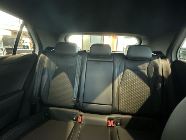 Volkswagen T-Roc 1.5 eTSI DSG IQ.Drive