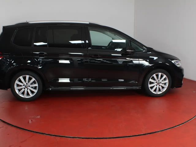 Volkswagen Touran DSG R-Line