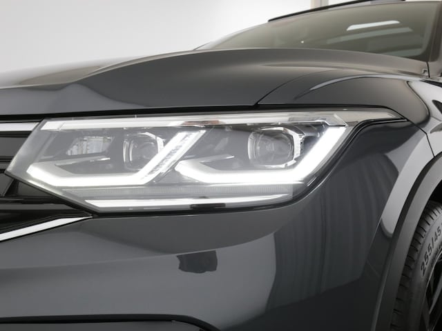 Volkswagen Tiguan 2.0 TDI DSG R-Line Style