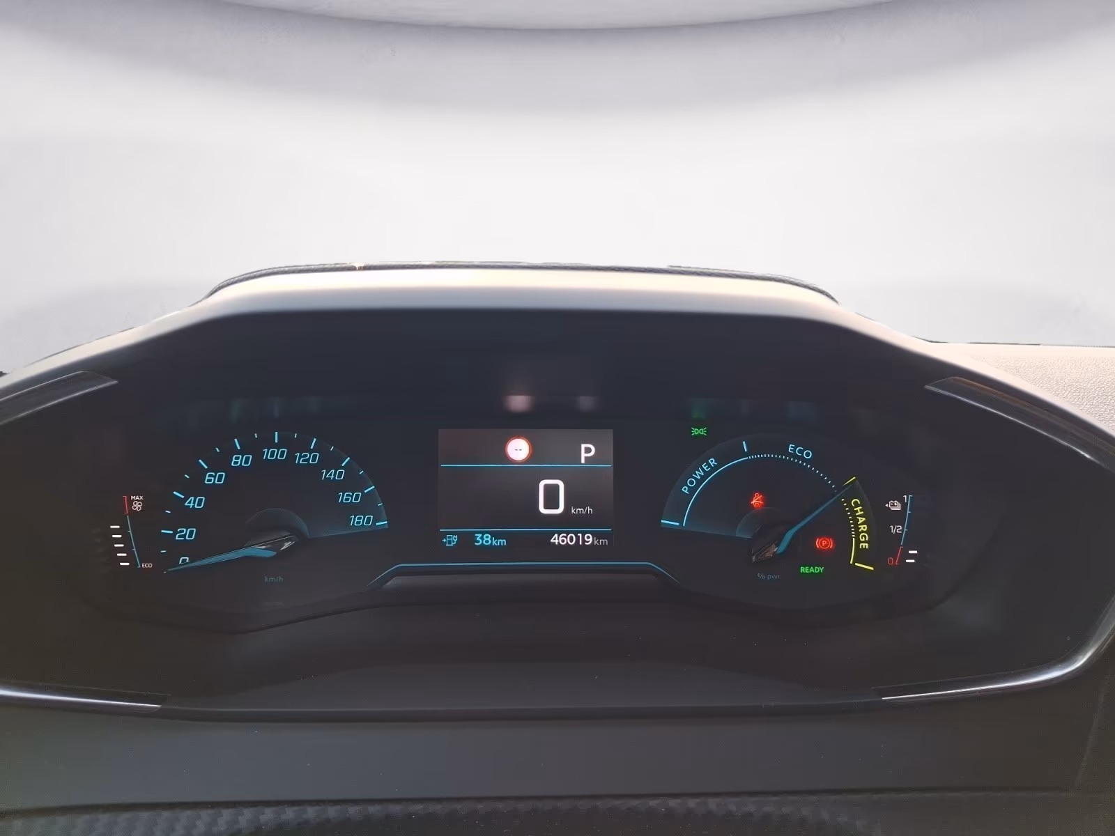 Peugeot E-208 Active Pack