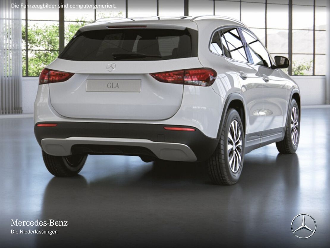 Mercedes-Benz GLA 200 Style