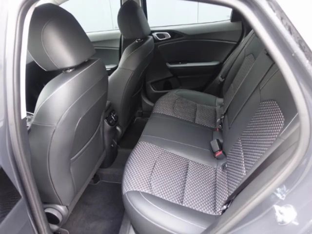 Kia XCeed GDi Vision