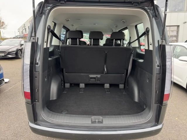 Hyundai Staria Trend