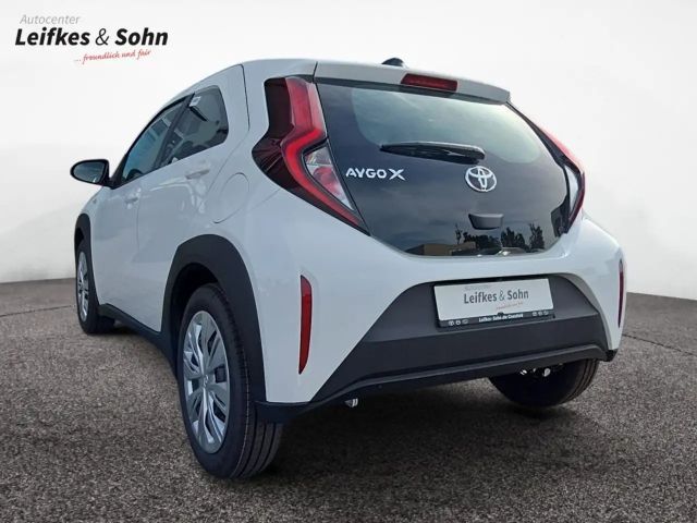 Toyota Aygo X Hatchback Play X-play