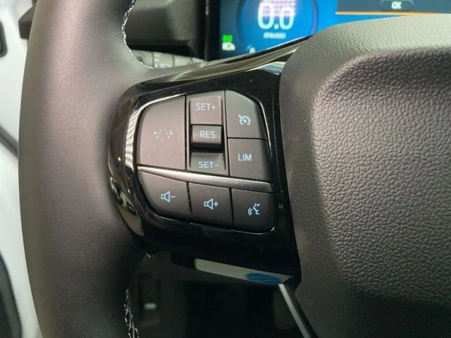 Ford Puma EcoBoost Titanium