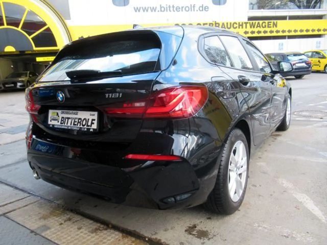 BMW 118 118i Advantage pakket Sedan