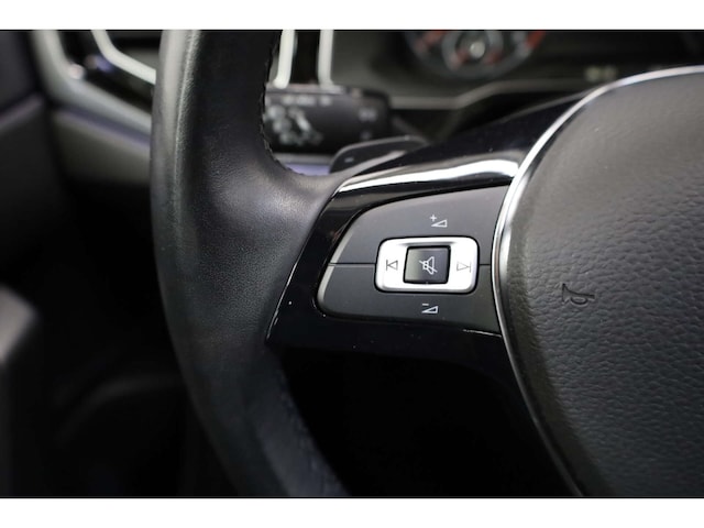 Volkswagen Polo 1.0 TSI DSG Highline