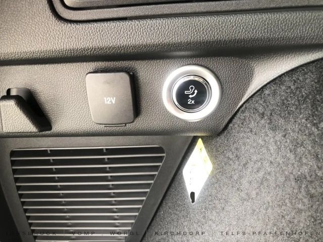 Ford Kuga AWD Active Hybrid X